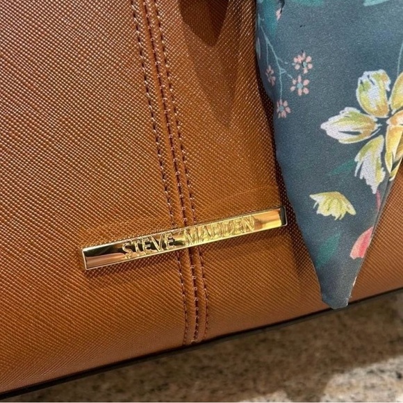 NWT Steve Madden Breese Crossbody Bag Brown - Picture 3 of 13